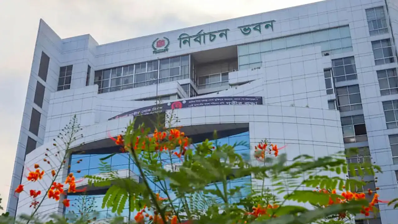 ৭ জানুয়ারি থেকে ফল ঘোষণা পর্যন্ত চলবে ইসির বিরতিহীন তথ্য সরবরাহ