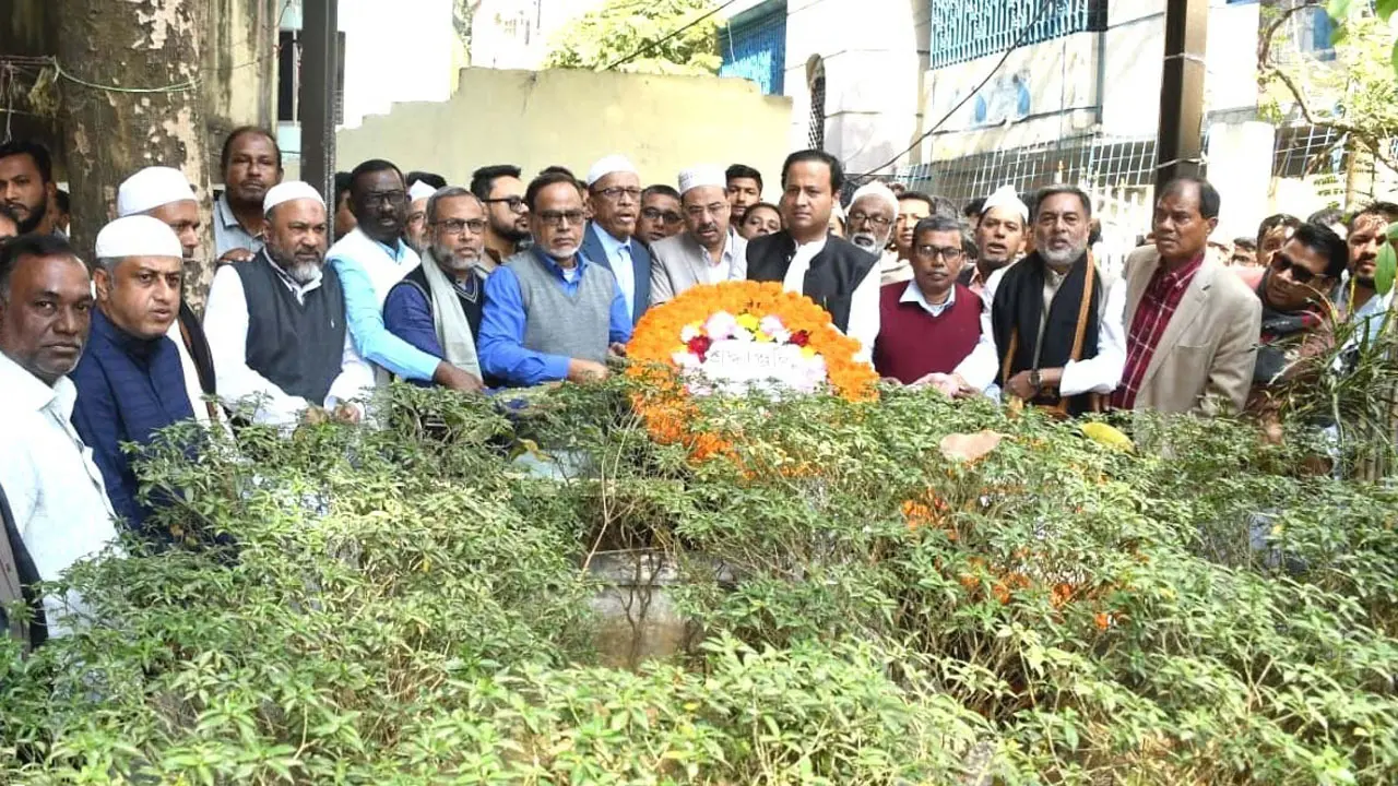 বাংলার মাটিতেই ষড়যন্ত্রকারীদের কবর রচিত হবে : শিক্ষামন্ত্রী