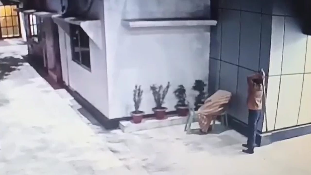 মোহাম্মদপুরে নিরাপত্তা প্রহরীকে হত্যা : প্রধান অভিযুক্ত গ্রেপ্তার