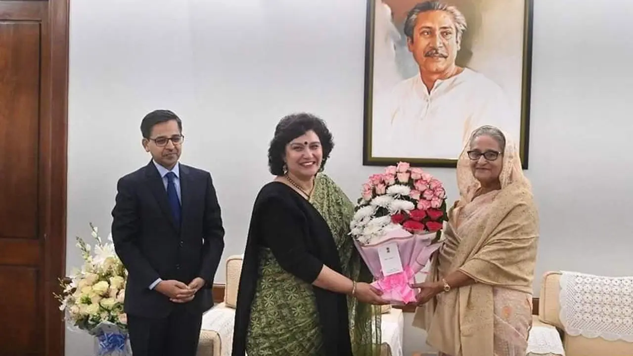 শেখ হাসিনাকে অভিনন্দন জানিয়েছে ভারত
