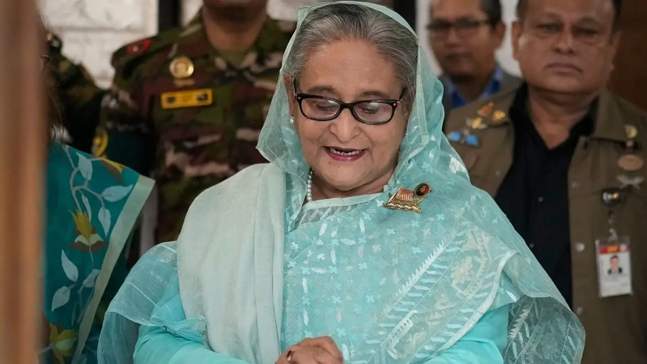 বিরোধী দলের প্রয়োজন হবে কি না— যা বললেন শেখ হাসিনা