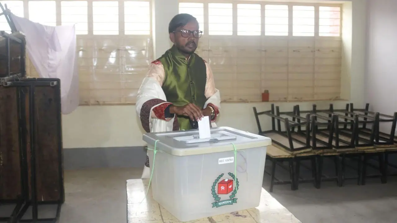 এবার ভোটার উপস্থিতি কম হবে : হিরো আলম