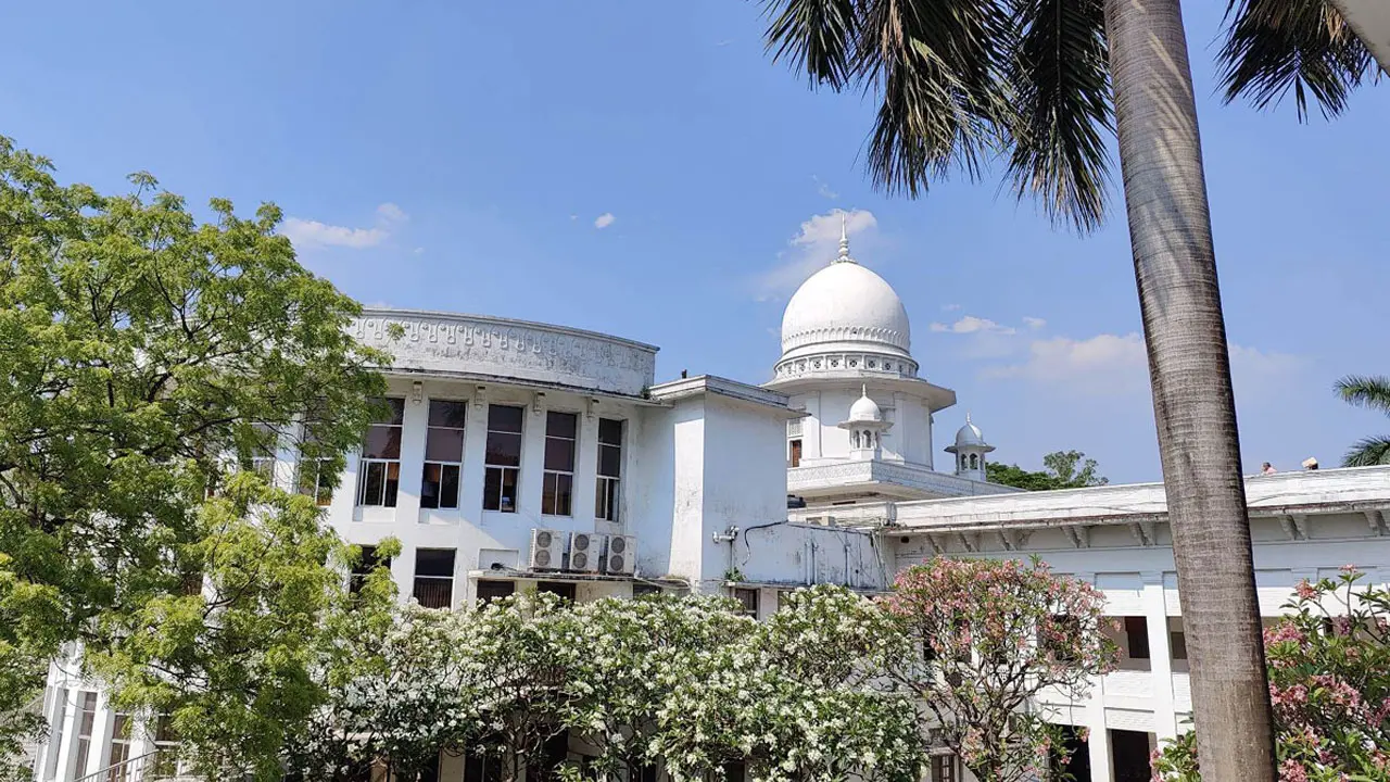সুবিধাভোগীদের বাধ্যতামূলক ভোটদানের বিষয়ে রিটের শুনানি ১০ জানুয়ারি