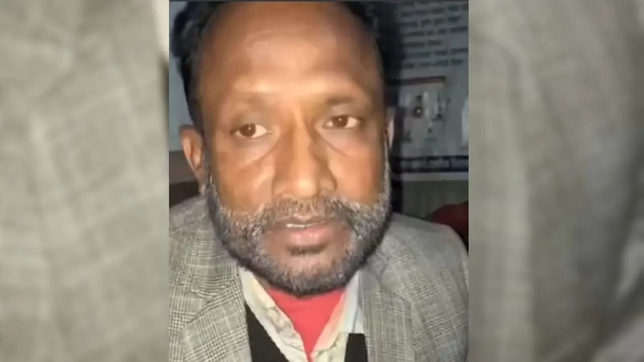 ২৫ হাজার টাকাসহ সহকারী প্রিজাইডিং অফিসার আটক