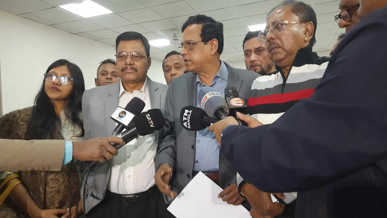 নিজেদের কমিটিকে আমলে নিতে সিইসিকে রওশনপন্থিদের চিঠি