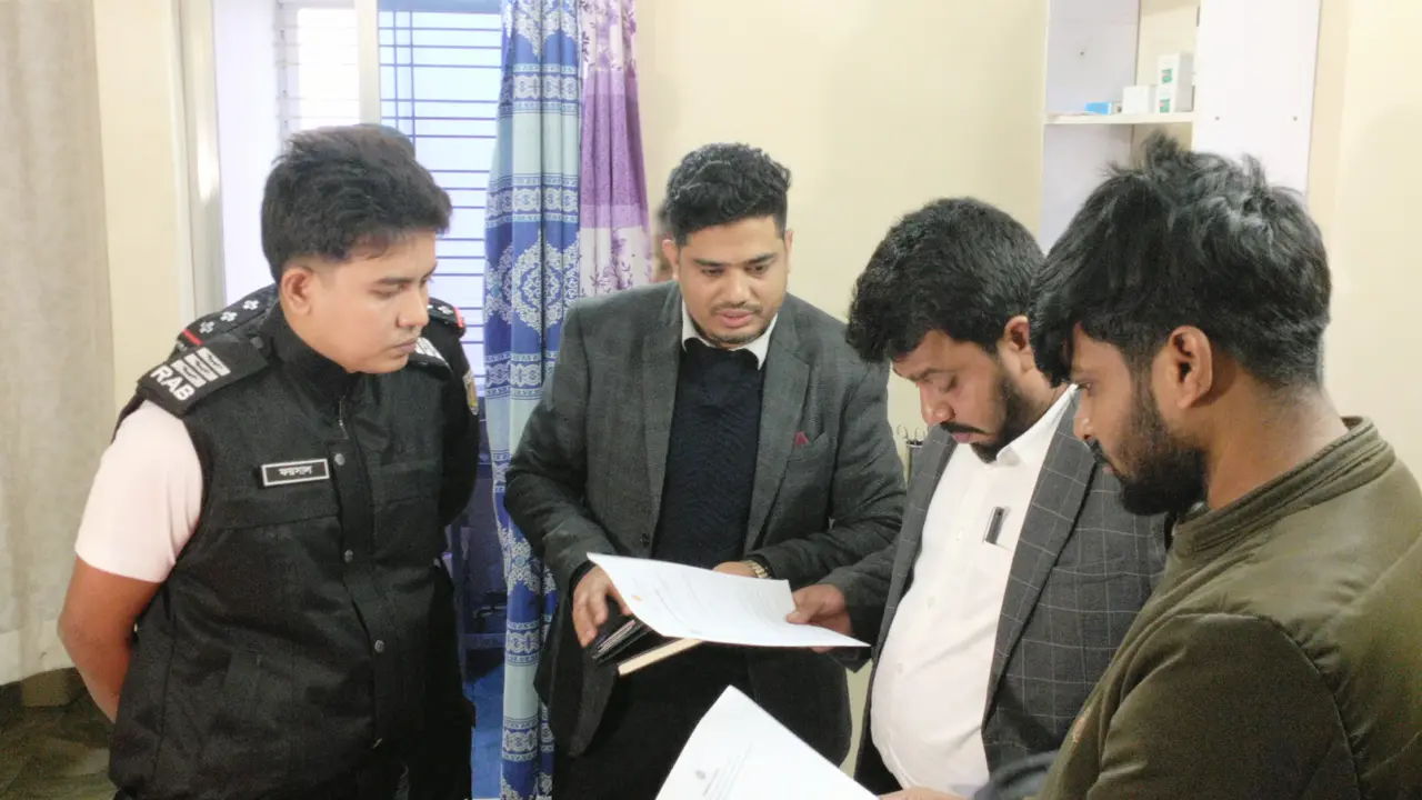 যশোরে ৩ ক্লিনিক সিলগালা, আড়াই লাখ টাকা জরিমানা