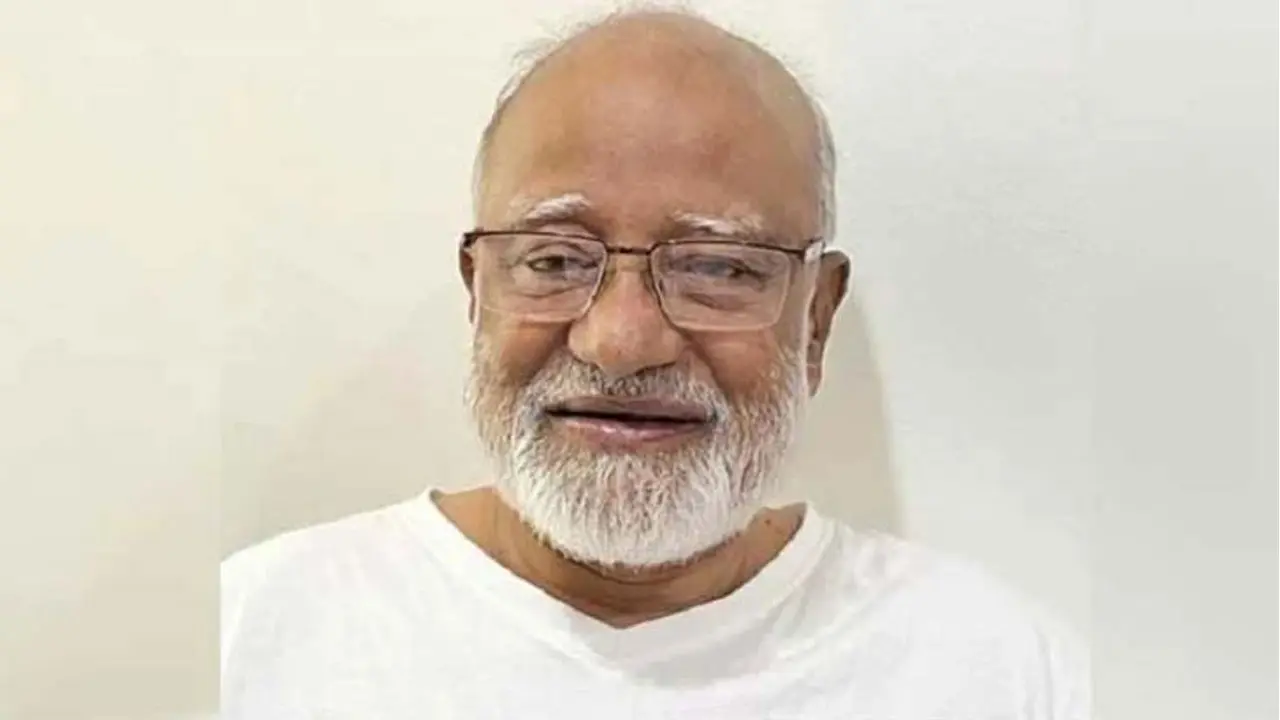 চিকিৎসার জন্য রাতে সিঙ্গাপুর নেওয়া হচ্ছে খন্দকার মোশাররফকে