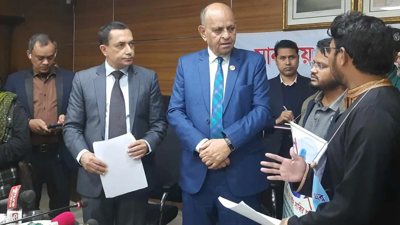 লাইসেন্স ছাড়া হাসপাতাল-ক্লিনিক বন্ধ করতে হবে : স্বাস্থ্যমন্ত্রী