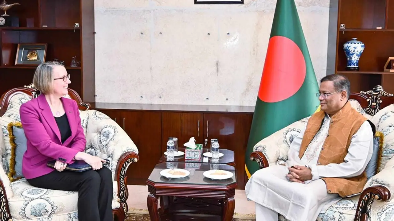 তারেক রহমানের সাজা কার্যকরে সরকার যা করার করবে: পররাষ্ট্রমন্ত্রী