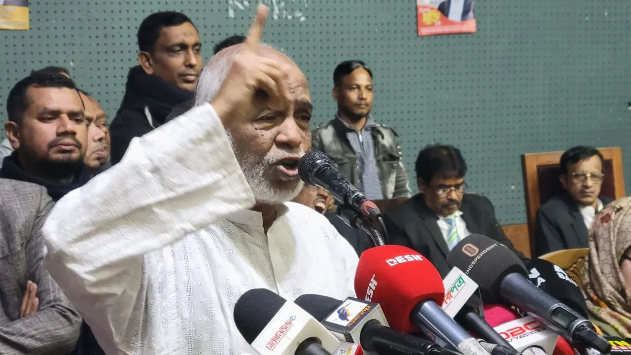 ‘বুকের বল দিয়ে স্বৈরাচারের অস্ত্র-গুলি পরাভূত করব’