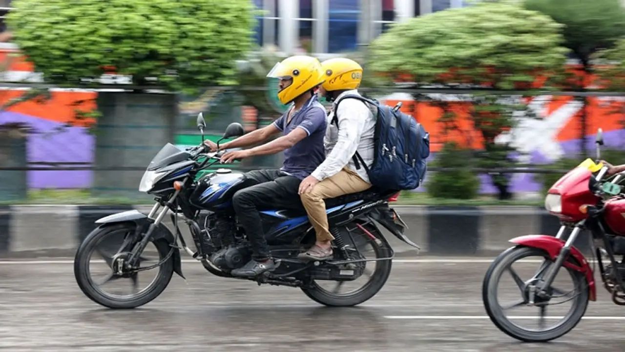 দুর্ঘটনা কমাতে মোটরসাইকেল নিয়ন্ত্রণ নীতিমালা তৈরির নির্দেশ