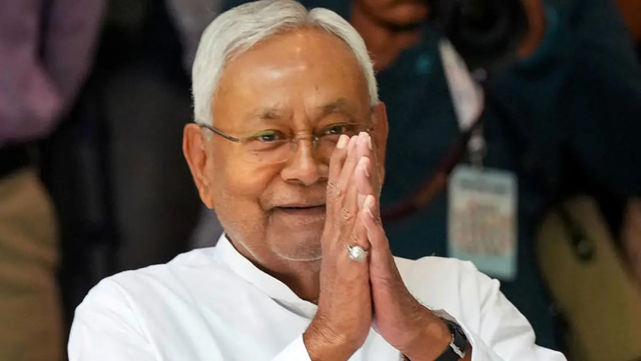 ইন্ডিয়াকে ধাক্কা দিয়ে বিহারের মুখ্যমন্ত্রী নীতীশ কুমারের পদত্যাগ