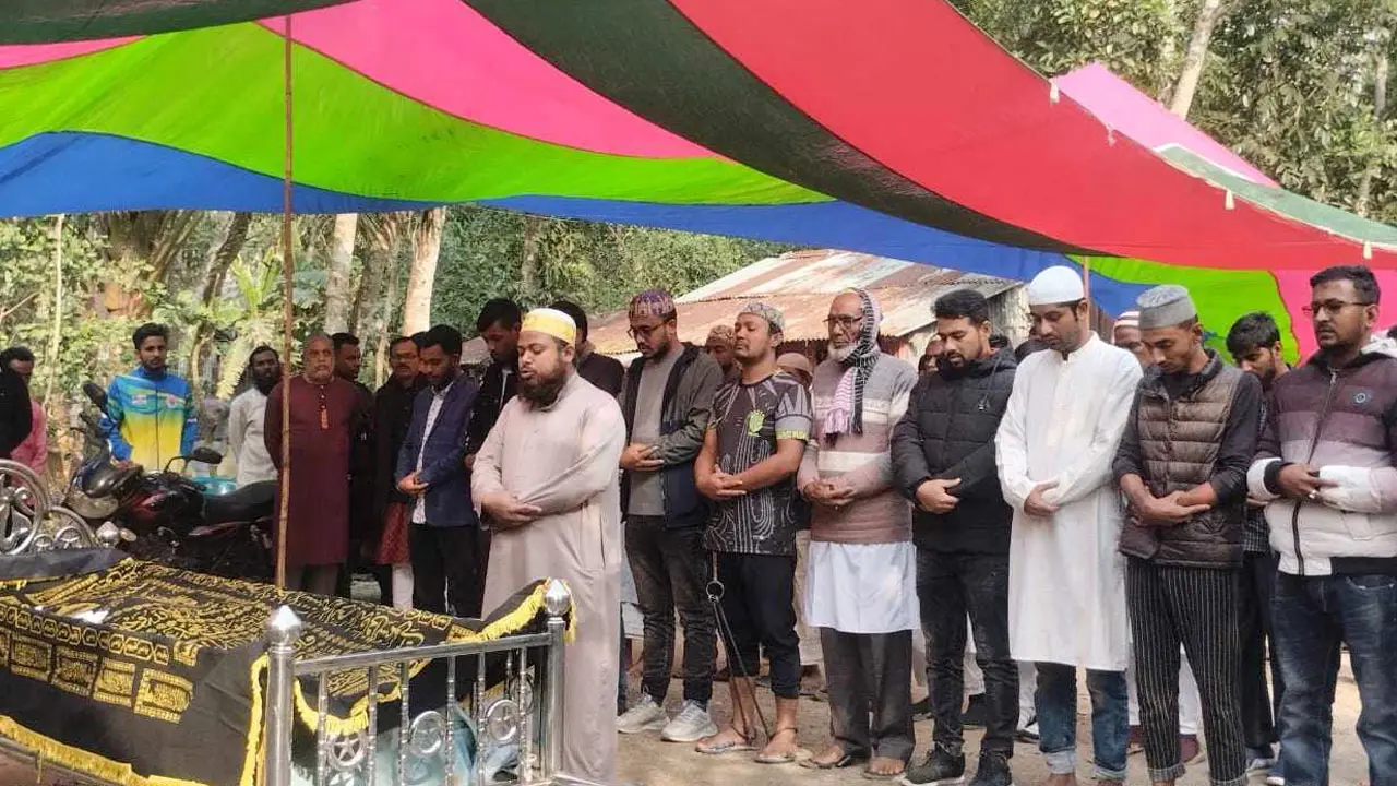 ডান্ডাবেড়ি পরে বাবার জানাজা পড়া সেই ছাত্রদল নেতা জামিনে মুক্ত