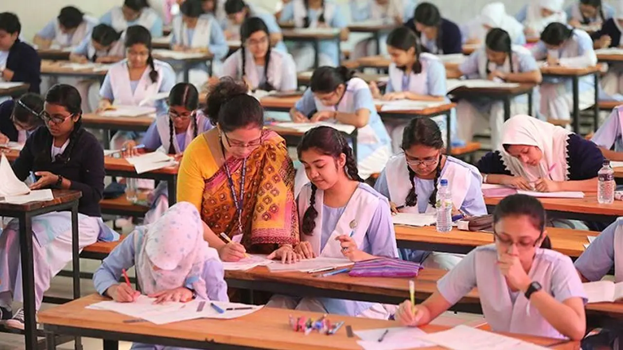 এসএসসিতে পরীক্ষার্থী কমেছে ৪৭ হাজার