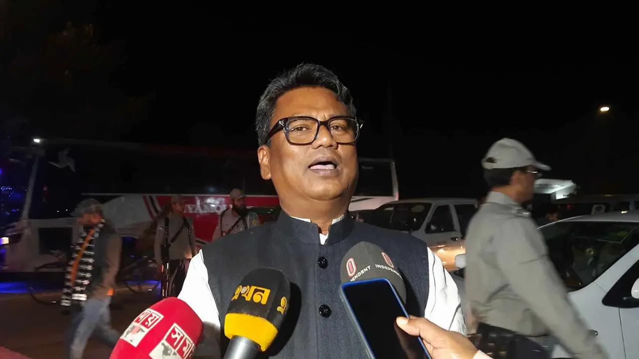 স্বতন্ত্র এমপিরা আওয়ামী লীগের সঙ্গেই রাজনীতি করবে : হুইপ স্বপন