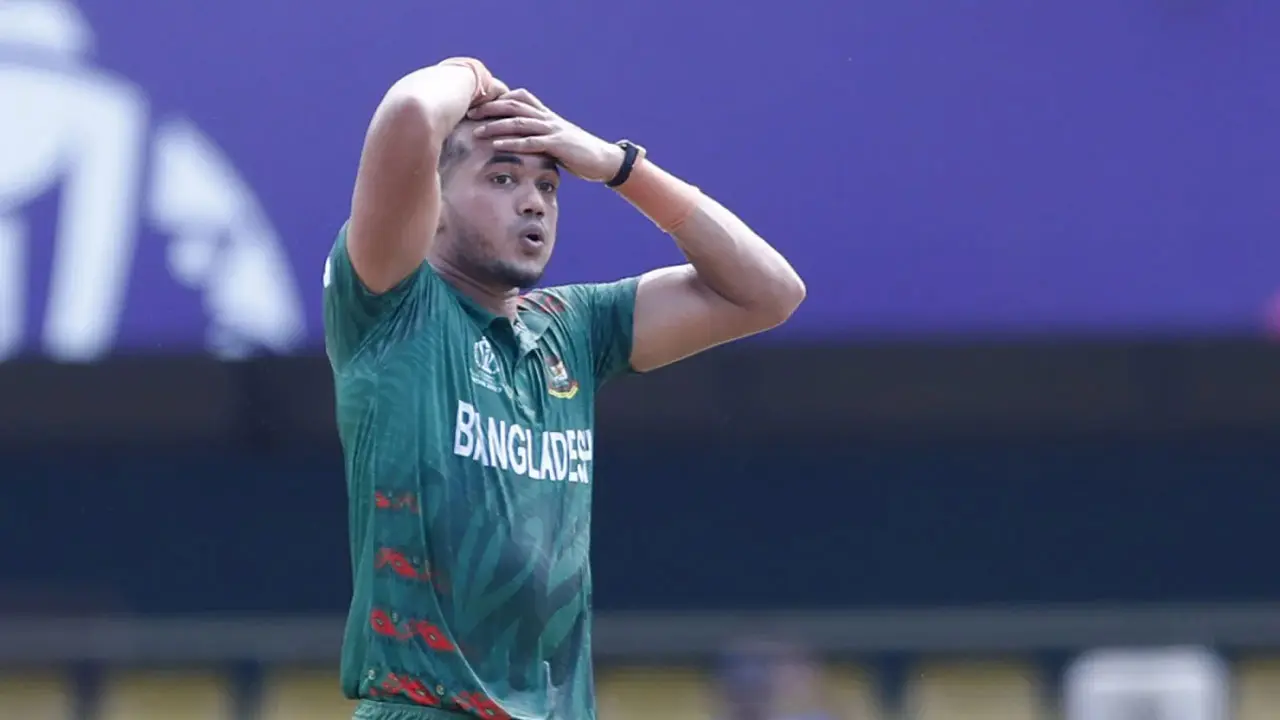 আইপিএল খেলার অনুমতি না পাওয়ায় আফসোস তাসকিনের