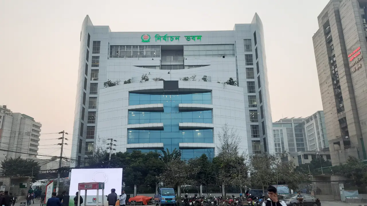 নির্বাচন ঘিরে ইসিতে উৎসবের আমেজ 