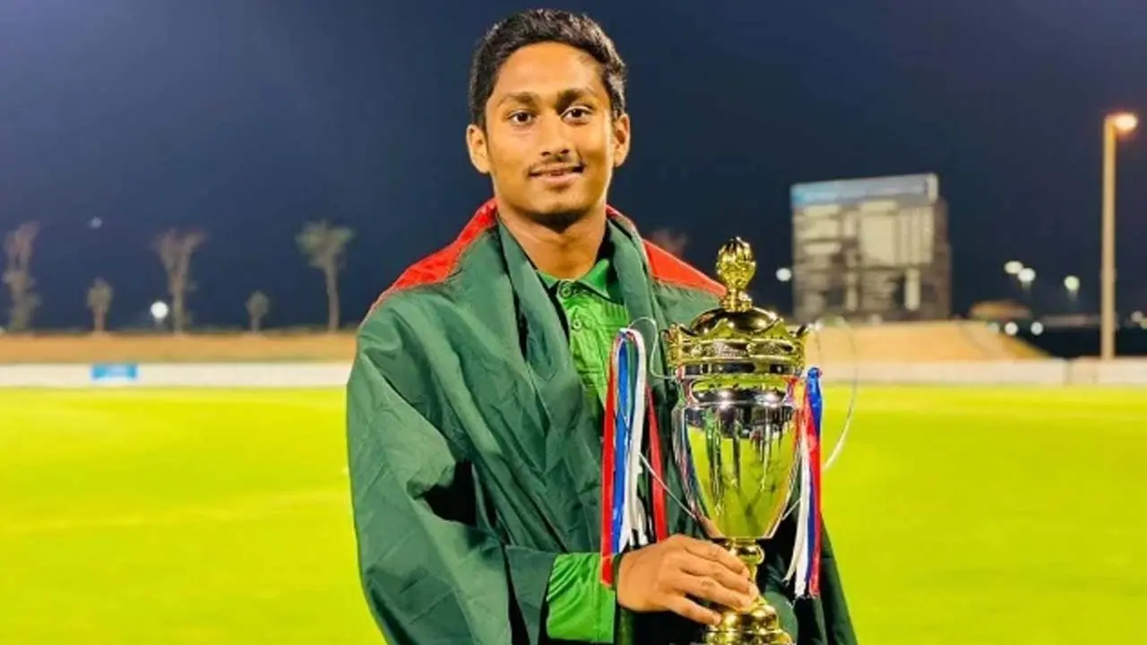 ‘ভালো না করলে তো লেগ স্পিনার খেলাবে না’