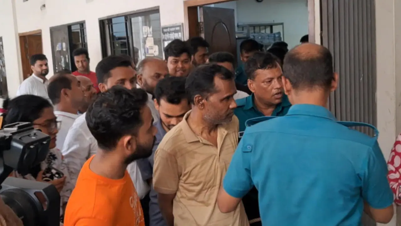 প্রশ্নফাঁস : আবেদ আলীসহ চার জনের জামিন মেলেনি