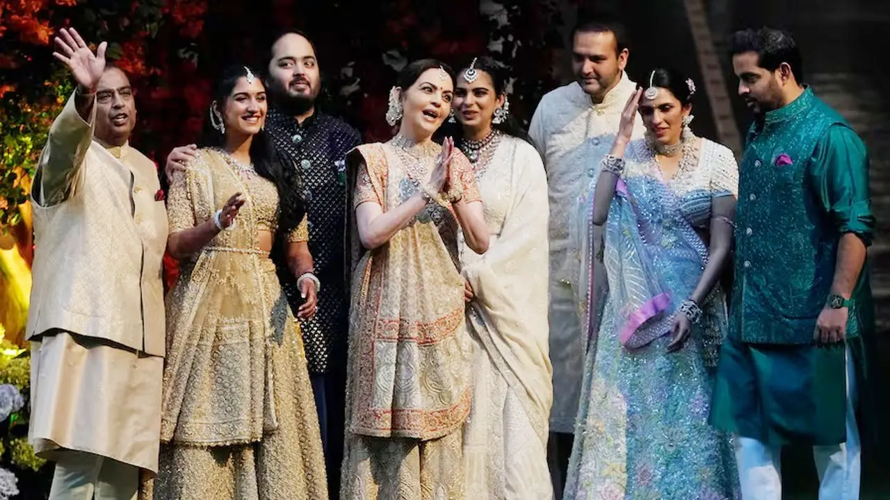 অনন্ত-রাধিকার আগে যাদের বিয়ে মহা ধুমধামে হয়েছে