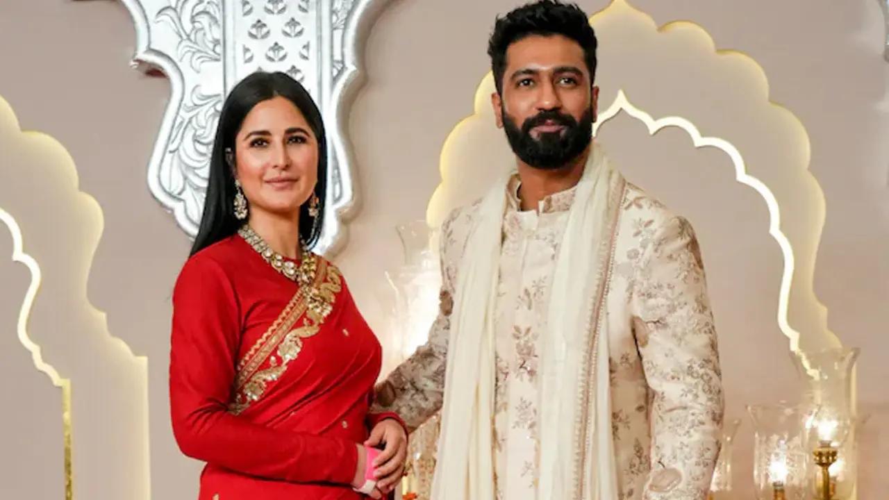অনন্ত-রাধিকার বিয়েতে লাল শাড়ি-শেরওয়ানিতে ভিকি-ক্যাটরিনা