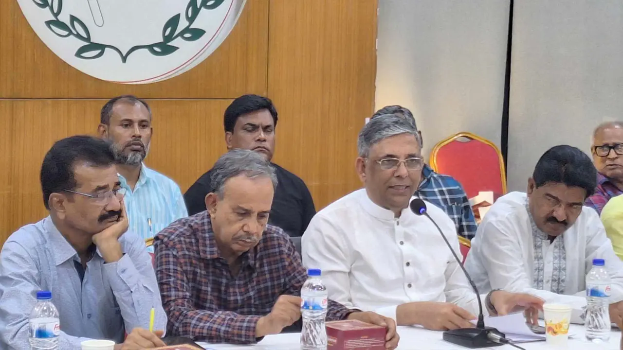 সন্ত্রাসী কর্মকাণ্ডের কারণে জামায়াত আগেও দুইবার নিষিদ্ধ হয়েছিল