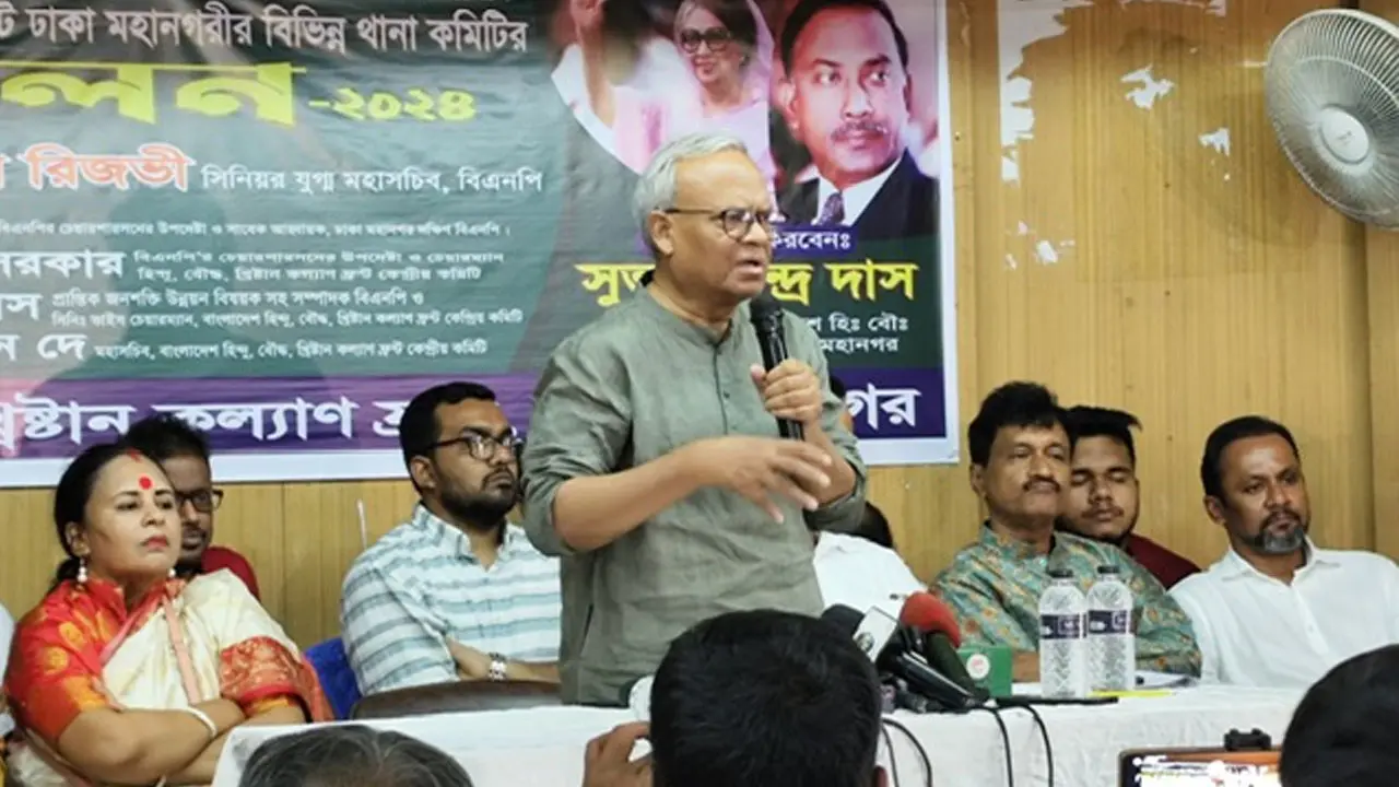 দুর্নীতিকে প্রশ্রয় দিয়ে সরকার ক্ষমতায় টিকে আছে : রিজভী