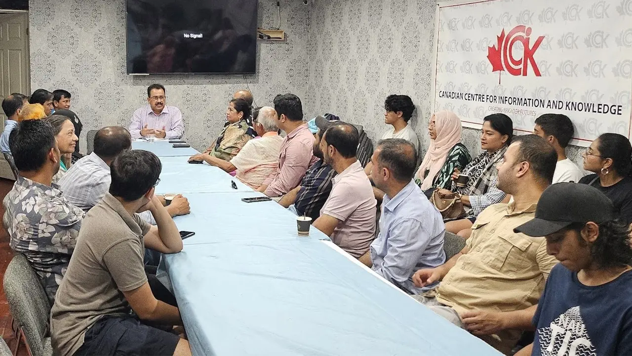 সন্তান লালনপালনে অভিভাবকত্বের জ্ঞান জরুরি, বিশিষ্টজনদের মতামত