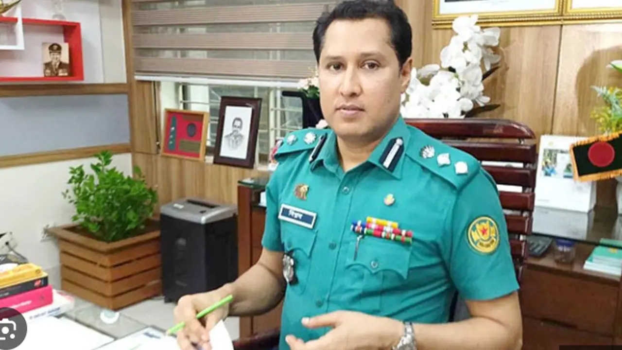 সরকার এতো সহজ জিনিস নয় যে ধাক্কা দিলেই পড়ে যাবে