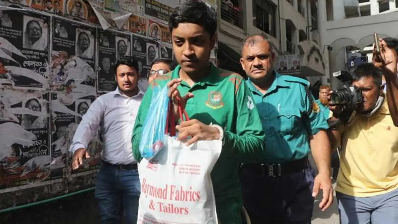 কিশোর ফাইয়াজকে রিমান্ডে নেওয়া হবে না : হাইকোর্টে রাষ্ট্রপক্ষ