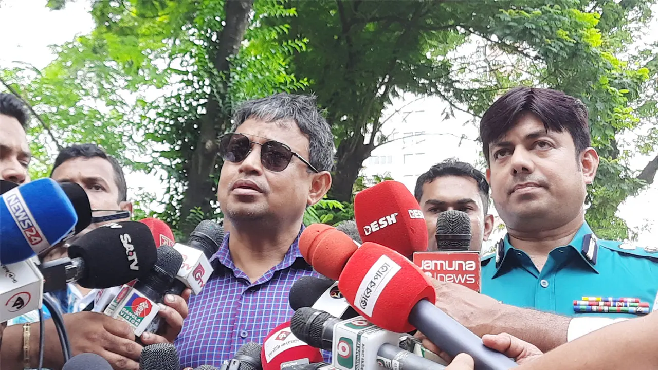 ‘ছয় সমন্বয়কের কাছ থেকে জোর করে বিবৃতি নেওয়ার বিষয়টি গুজব’