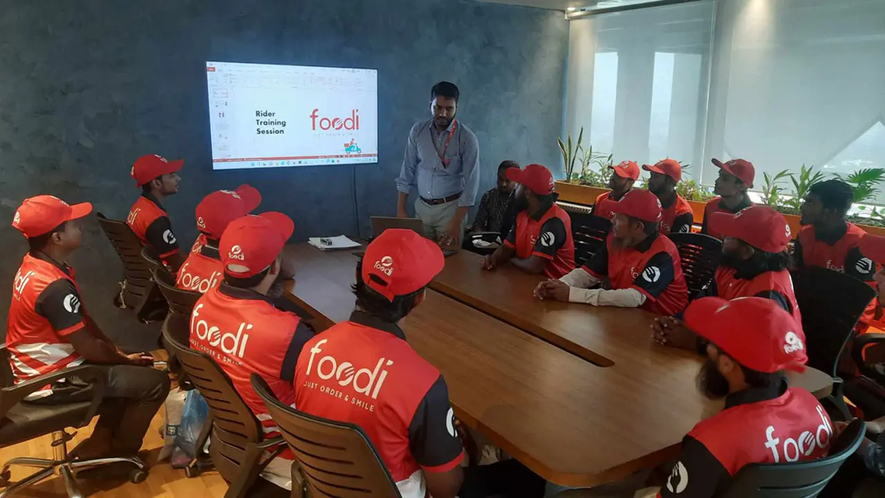 চাকরি দিচ্ছে ফুডি, সপ্তাহে ৫ দিন কাজ