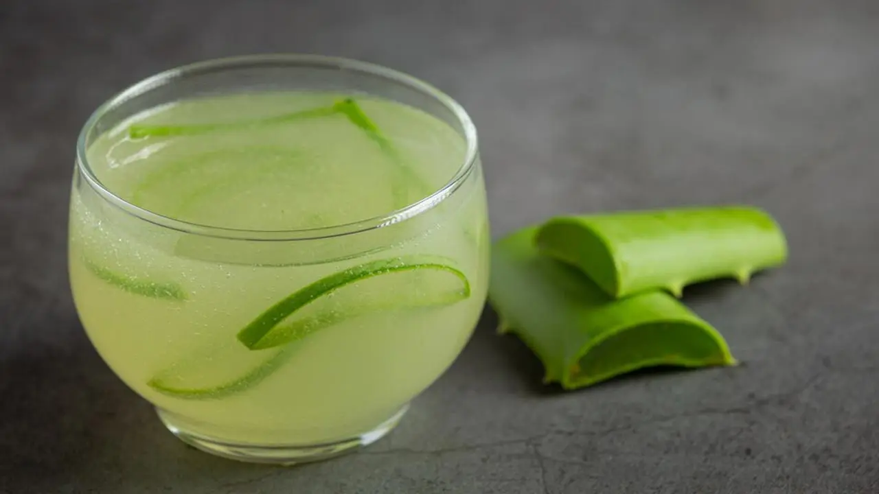 অ্যালোভেরার এই উপকারিতাগুলো জানতেন?