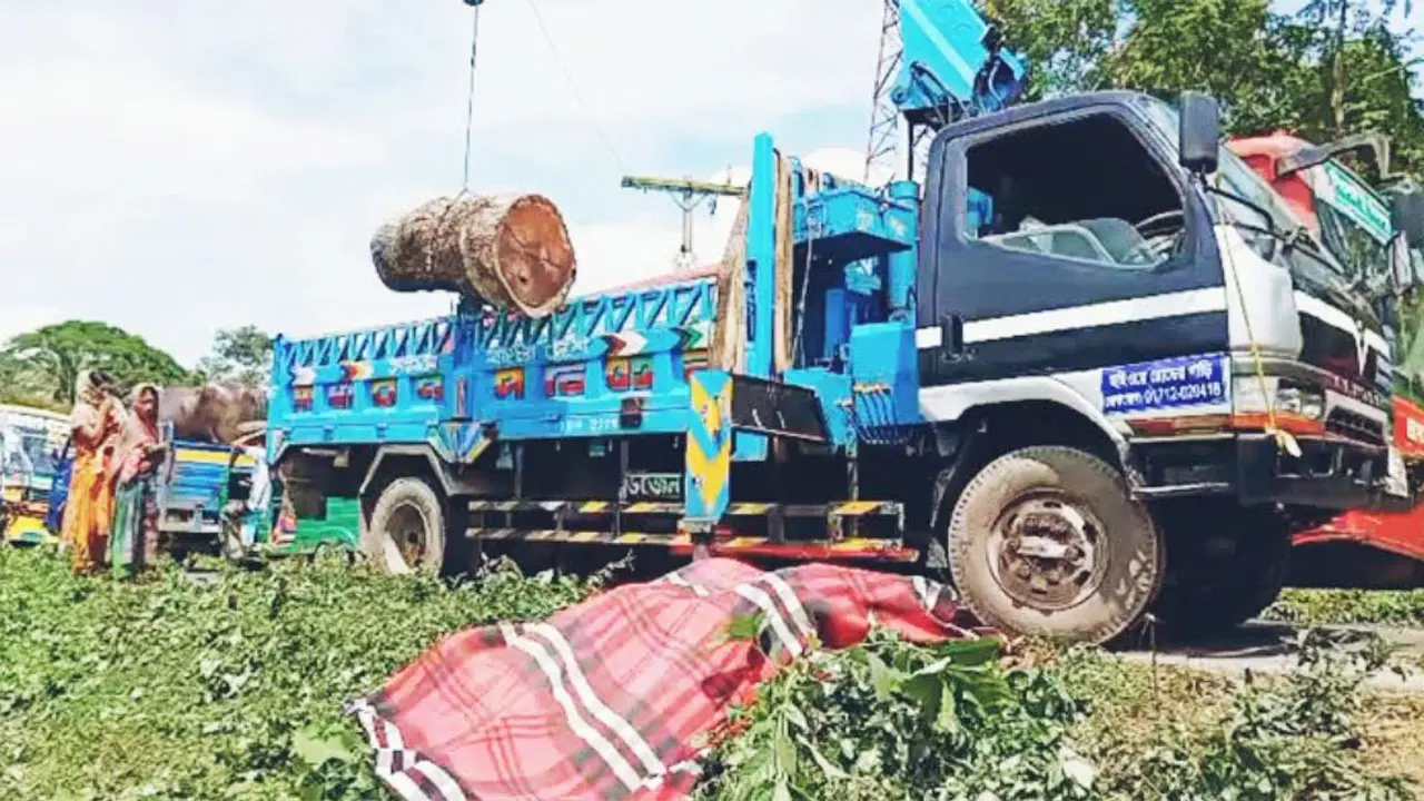 ব্রাহ্মণবাড়িয়ায় বিদ্যুৎস্পৃষ্টে ক্রেনচালক ও হেলপারের মৃত্যু
