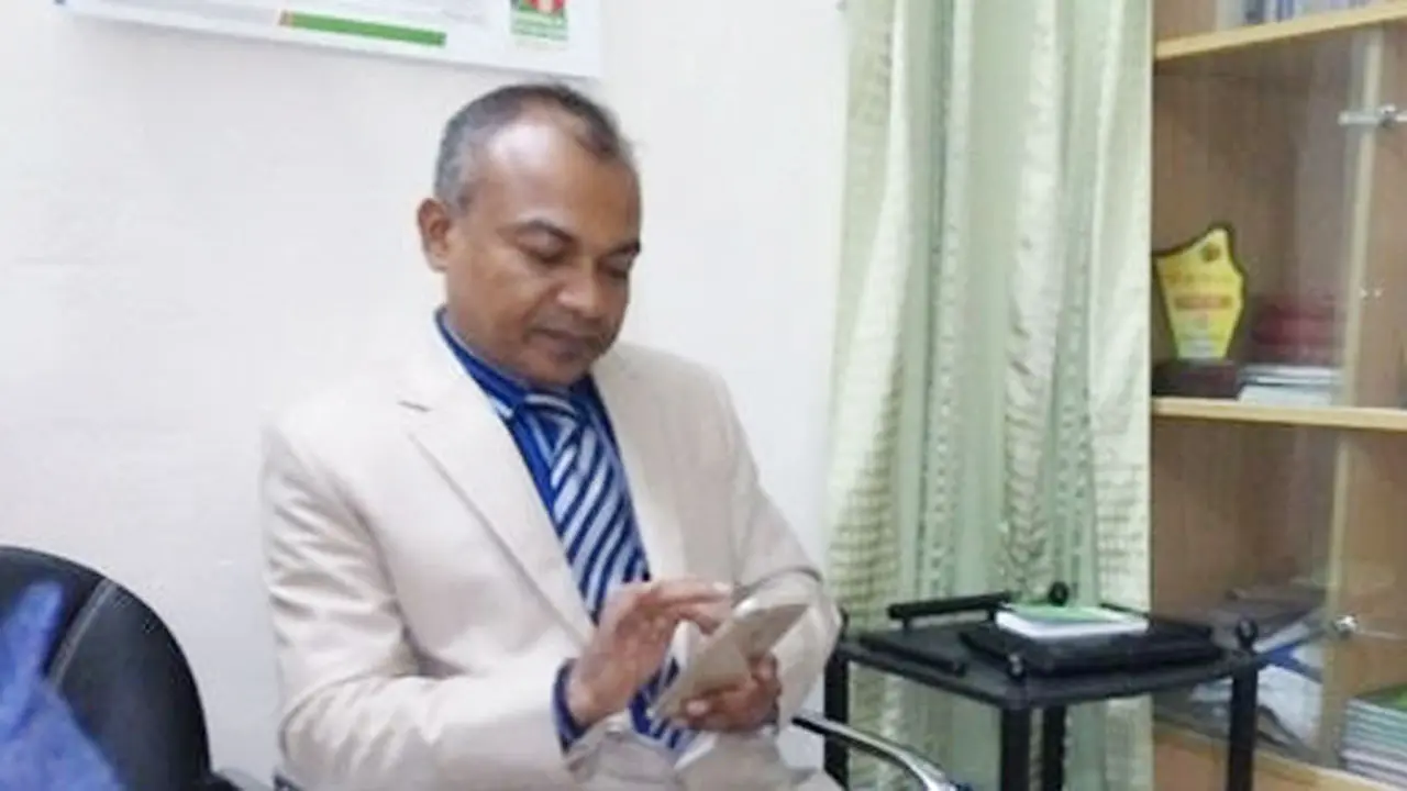 আলোচিত ভূমি কর্মকর্তা সেতাফুলসহ ১২ জনের বিরুদ্ধে মামলা