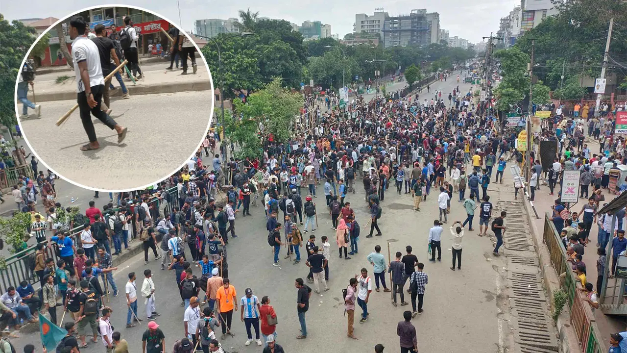 নতুনবাজারে আন্দোলনকারীদের সঙ্গে ছাত্রলীগের ধাওয়া-পাল্টা ধাওয়া