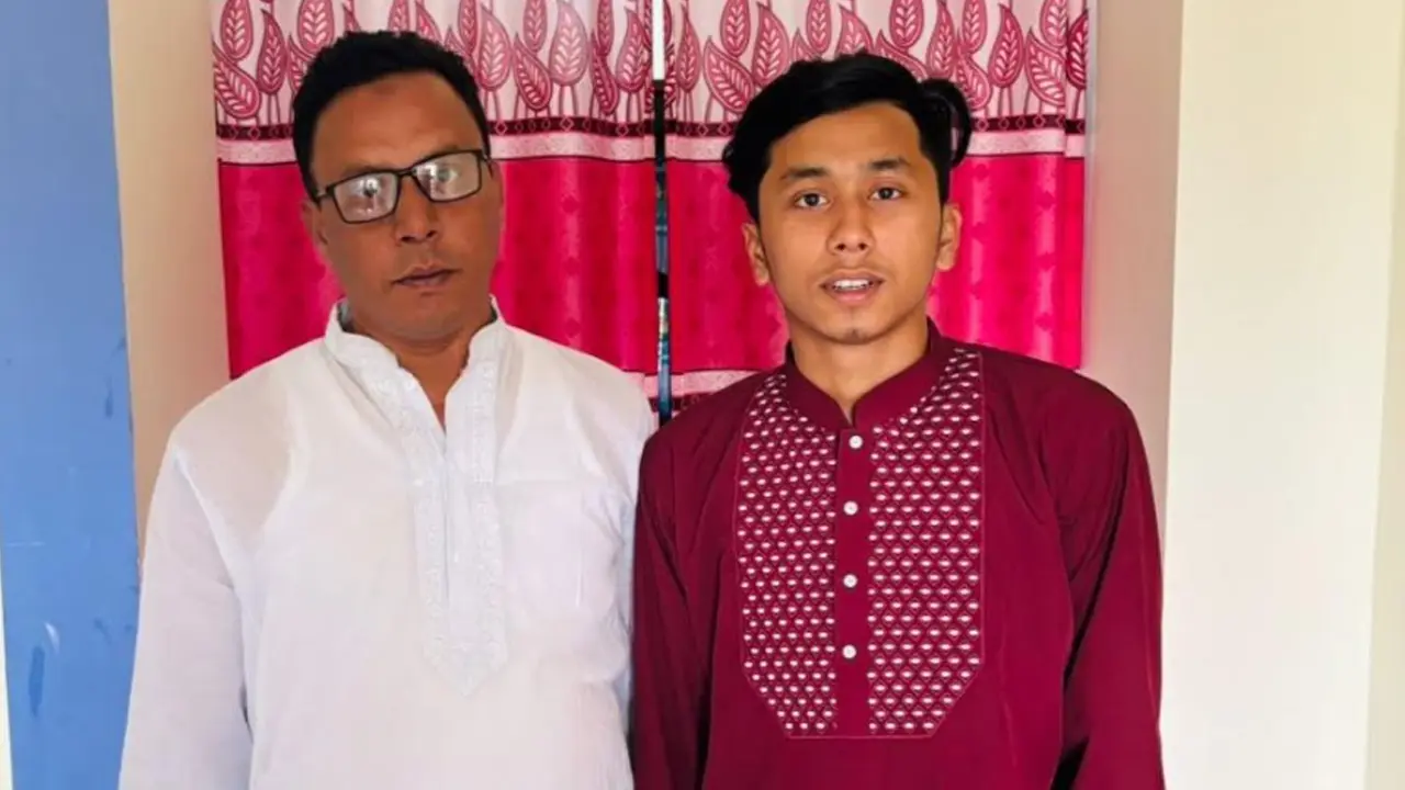 ‘পড়াশোনা শেষে আমাকে অবসর দেবে বলে ছেলেটা চিরতরে অবসরে চলে গেল’