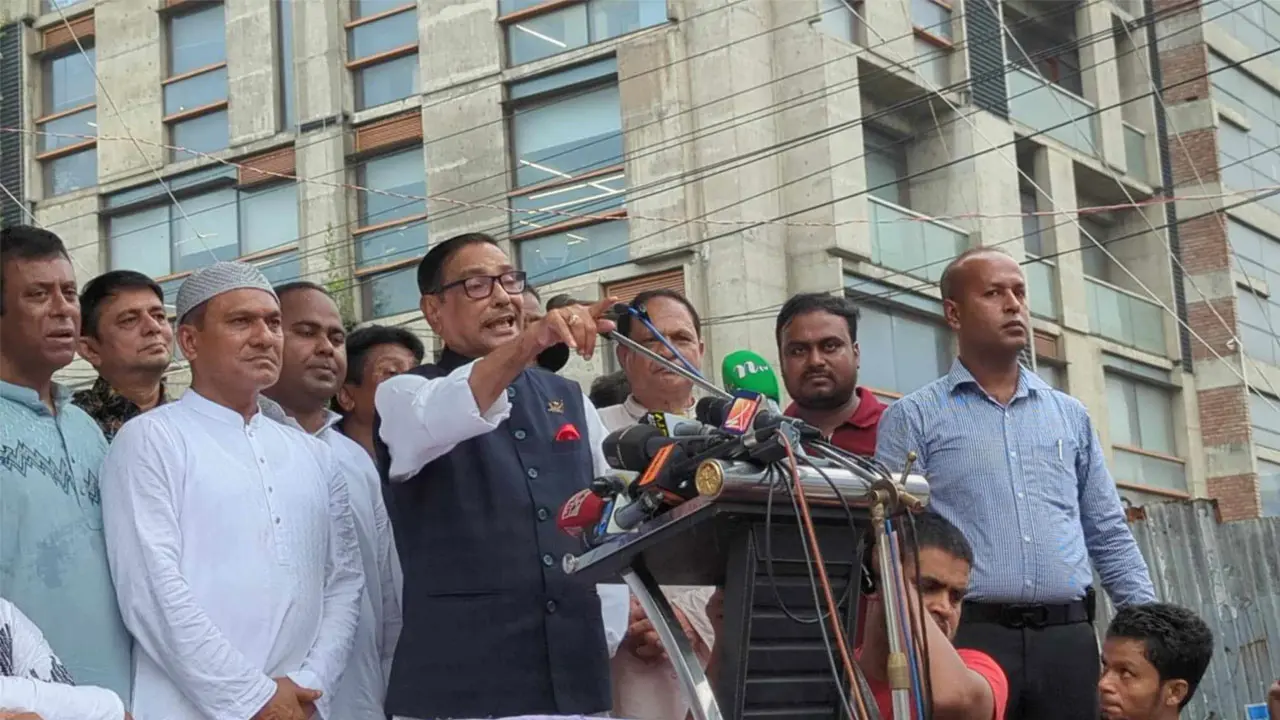 তিস্তা চুক্তির বিষয়ে মমতাকে ‘হ্যাঁ’ বলাতে হবে : কাদের