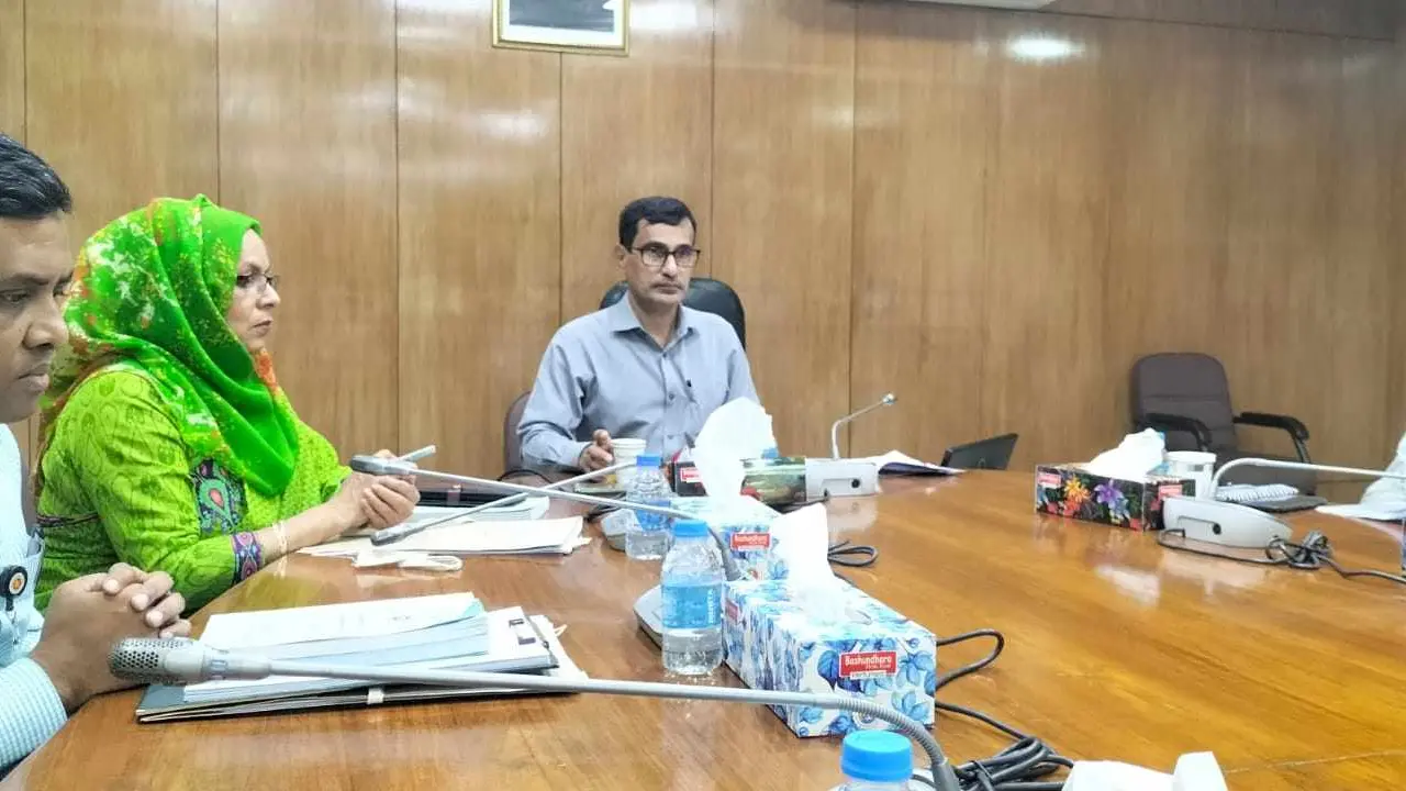 সাত দেশ থেকে পরিশোধিত তেল কিনবে সরকার