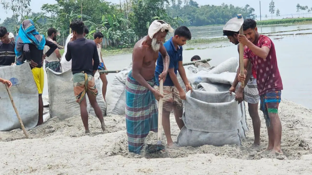 ‘তিস্তার মায়াও ছাইড়বার পাই না, ক্ষতিও সামলাবার পাই না’