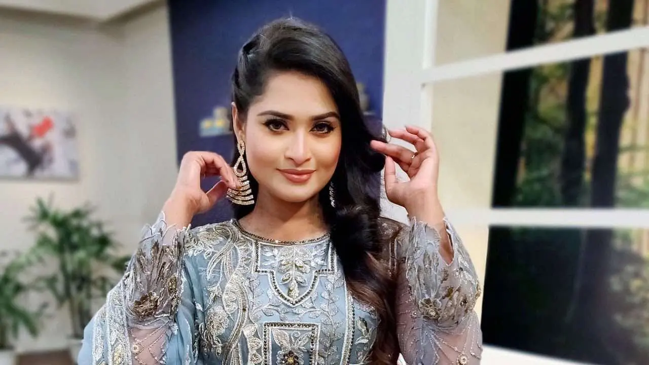 ‘কিসের এতো আন্দোলন, সুখে থাকতে ভূতে কিলায়’