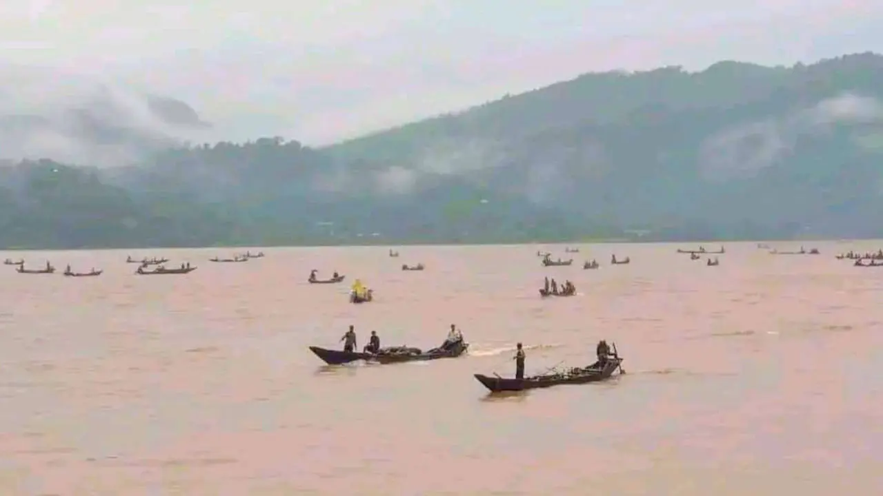 টানা বৃষ্টি ও পাহাড়ি ঢলে ডুবে গেছে সুনামগঞ্জের নিম্নাঞ্চল