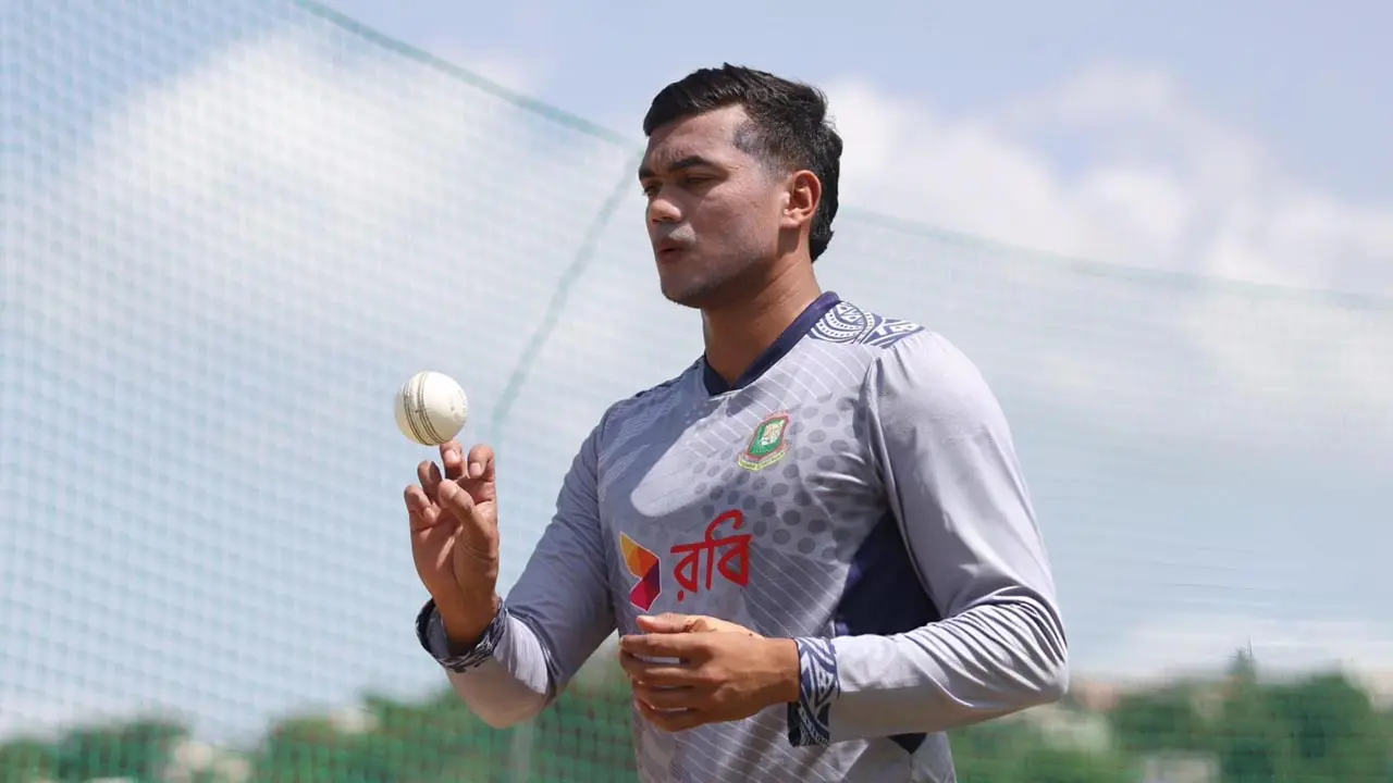 ঘুম-কাণ্ড নিয়ে ফেসবুক পোস্টে ব্যাখ্যা দিলেন তাসকিন 