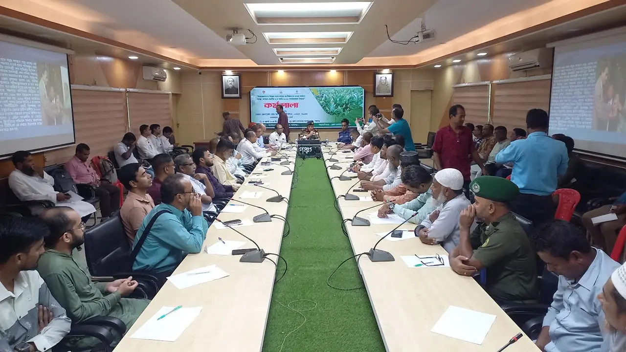 চা নিয়ে অবৈধ ব্যবসার সত্যতা পেলে কারখানার লাইসেন্স বাতিল 