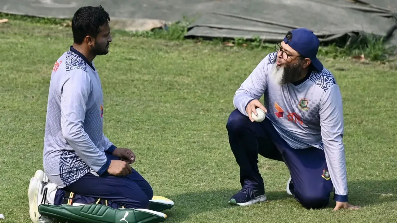 পাকিস্তান সিরিজে মুশতাককে পাচ্ছে বাংলাদেশ