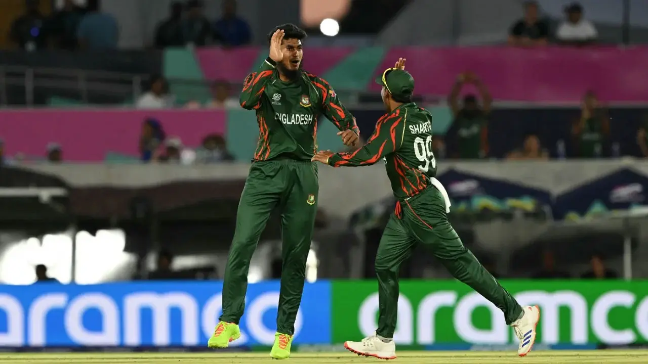 বিশ্বকাপ মাতানো রিশাদকে নিয়ে যা বললেন বাংলাদেশের নতুন কোচ