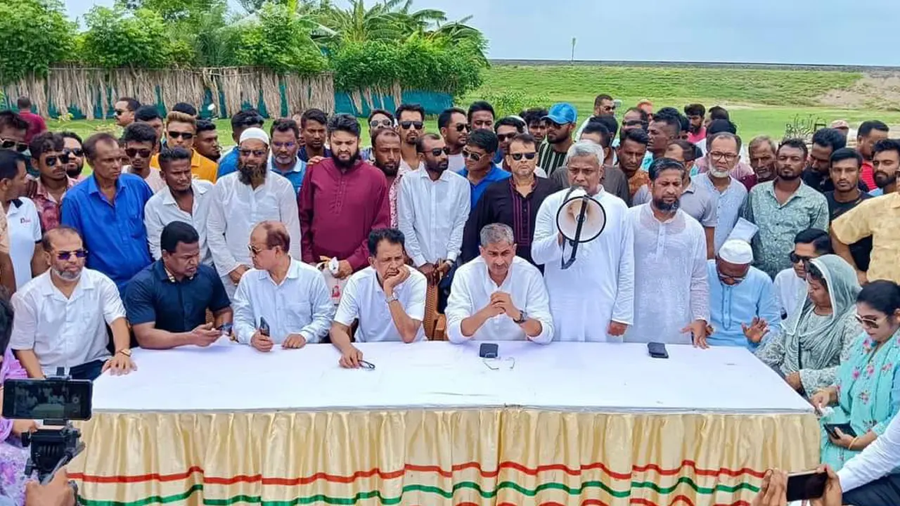 যতদিন সরকারের পতন না হয়, ততদিন আমাদের আন্দোলন চলবে : এ্যানী