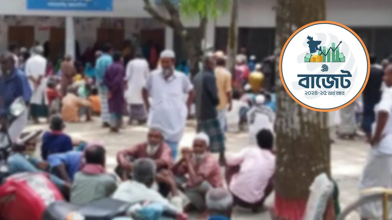 বয়স্ক ভাতার আওতায় আসছেন আরও ২ লাখ মানুষ