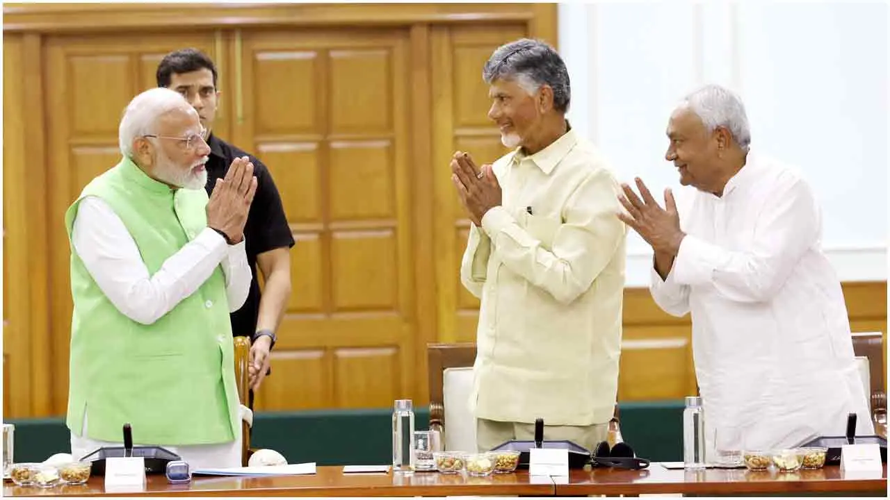 শপথ স্থগিত করছেন চন্দ্রবাবু নাইডু