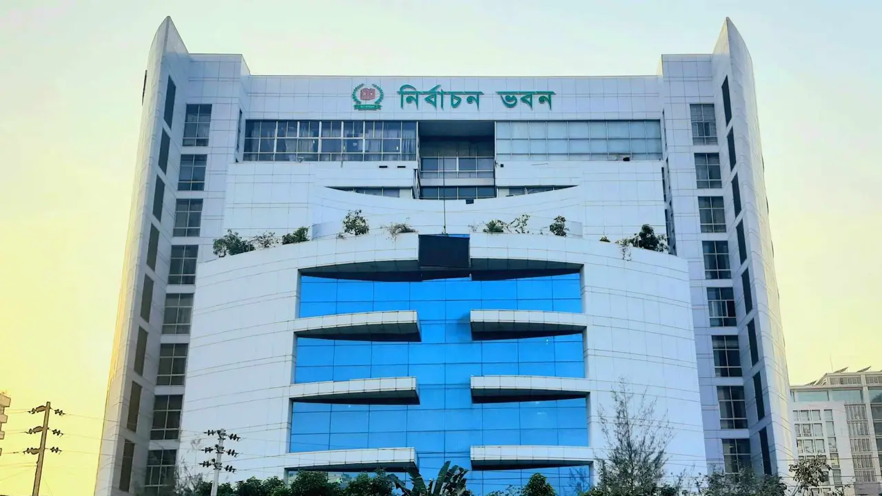 আরও ১০ দেশে এনআইডি সেবা দেবে ইসি